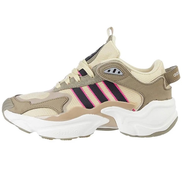 Adidas Magmur running shoe - Picture 3 of 7